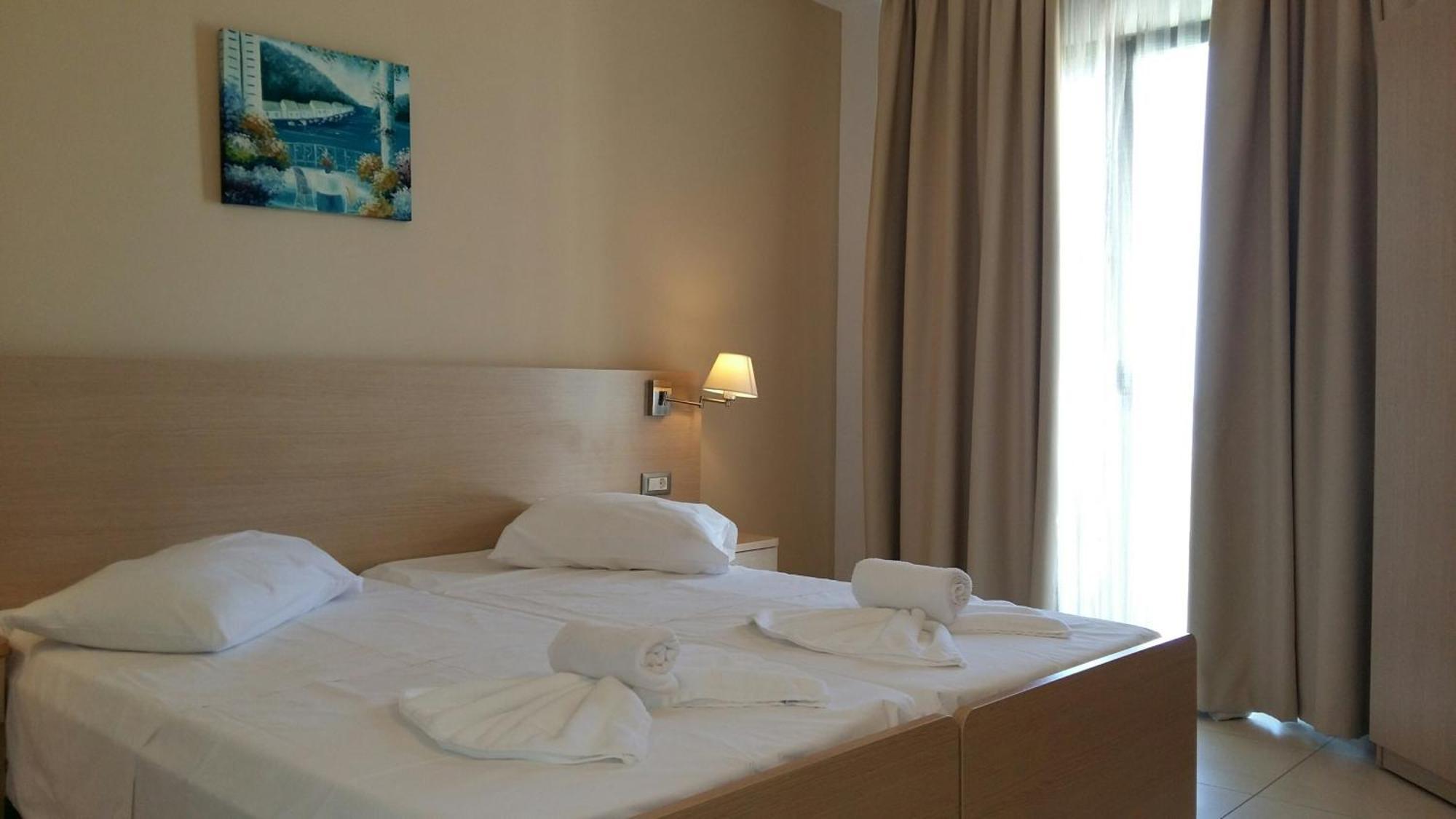 Ostria Hotel Kakovatos Beach Zacharo Værelse billede